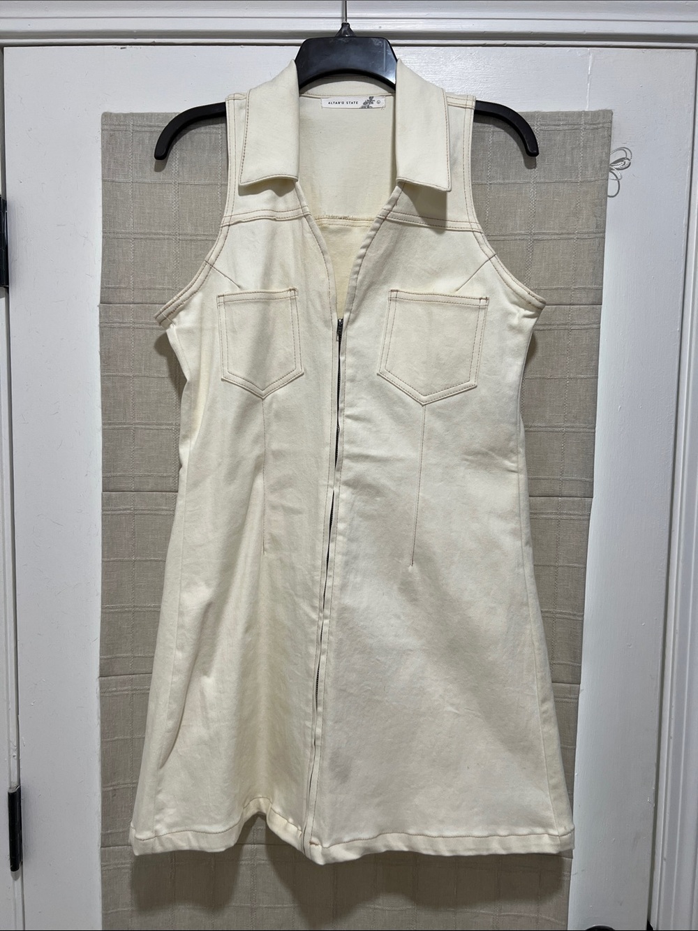 Sleeveless Zip-Front Cream Denim Dress